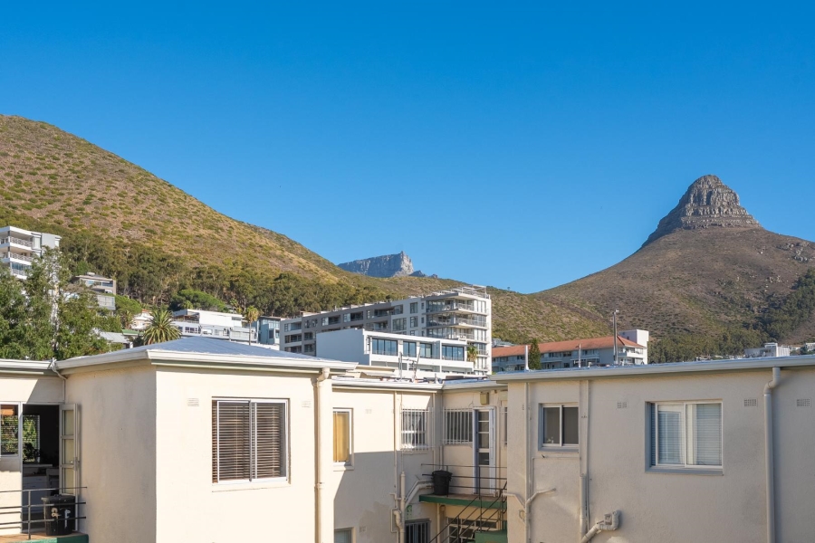 To Let 2 Bedroom Property for Rent in Sea Point Western Cape